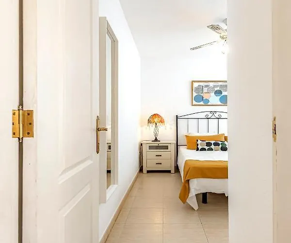 The Heights 2 Bedroom Лос Кристианос