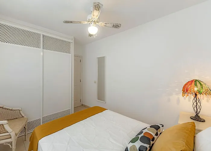The Heights 2 Bedroom Апартаменты Лос Кристианос