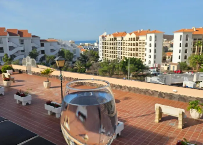 Апартаменты The Heights 2 Bedroom *