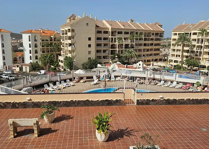The Heights 2 Bedroom Апартаменты Лос Кристианос
