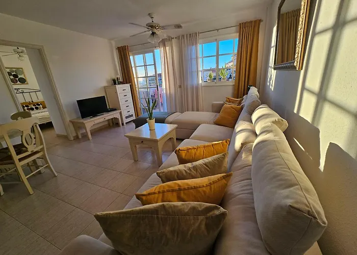 The Heights 2 Bedroom Апартаменты Лос Кристианос