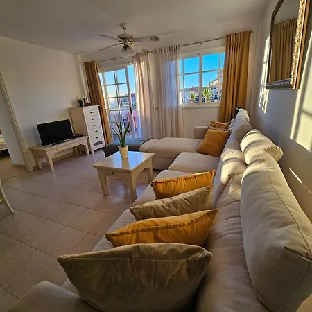 The Heights 2 Bedroom Апартаменты Лос Кристианос